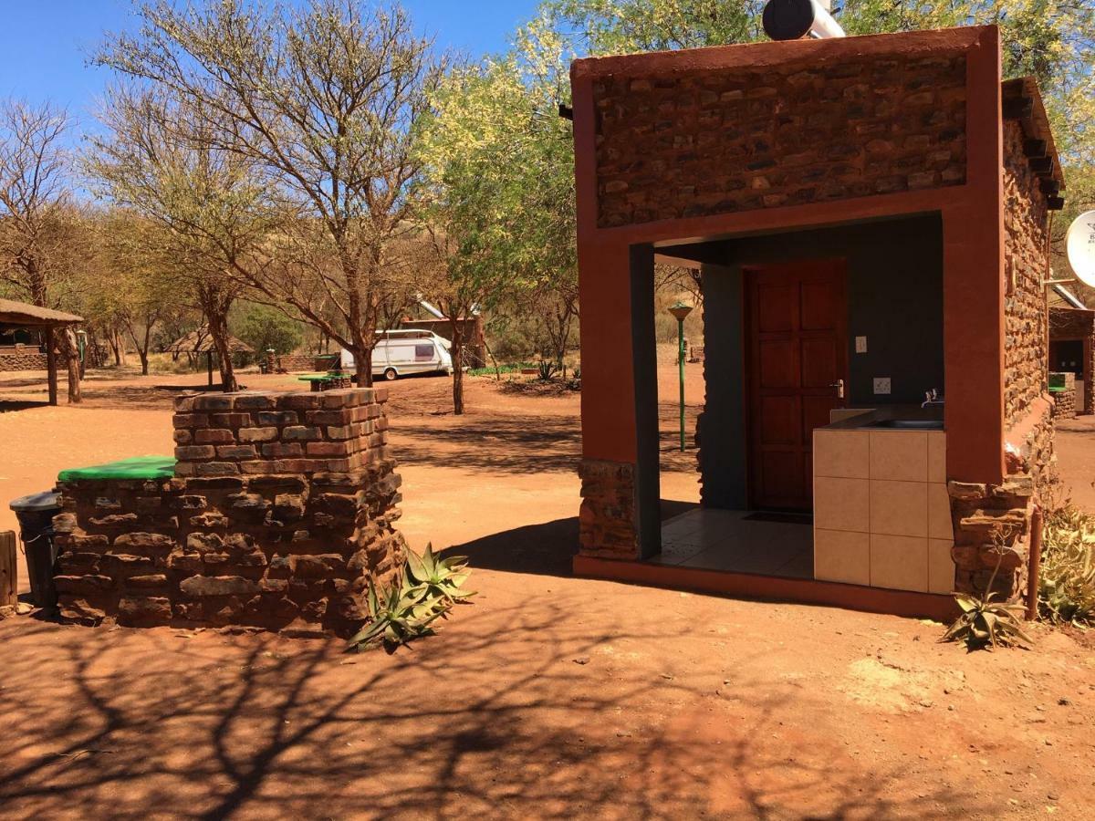 Red Sands Country Lodge Kuruman Bagian luar foto